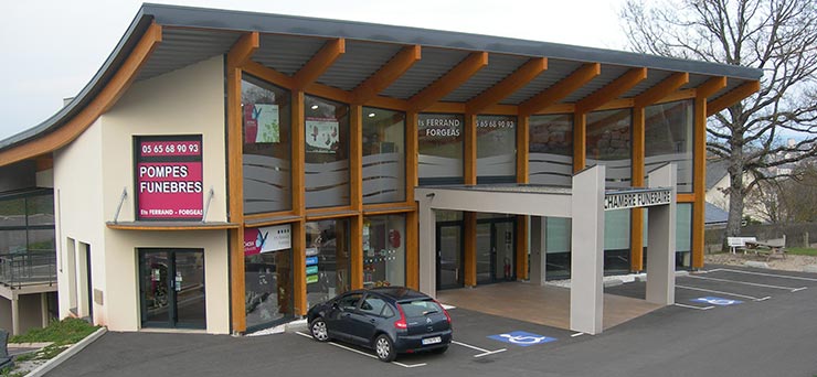 Menuiserie Alu PVC fabricant veranda sur Rodez, Millau, Aveyron - Centre Alu 12.
